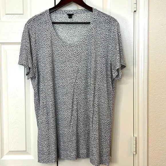 Ann Taylor Black and White Linen Blouse Size XXL - Picture 2 of 6